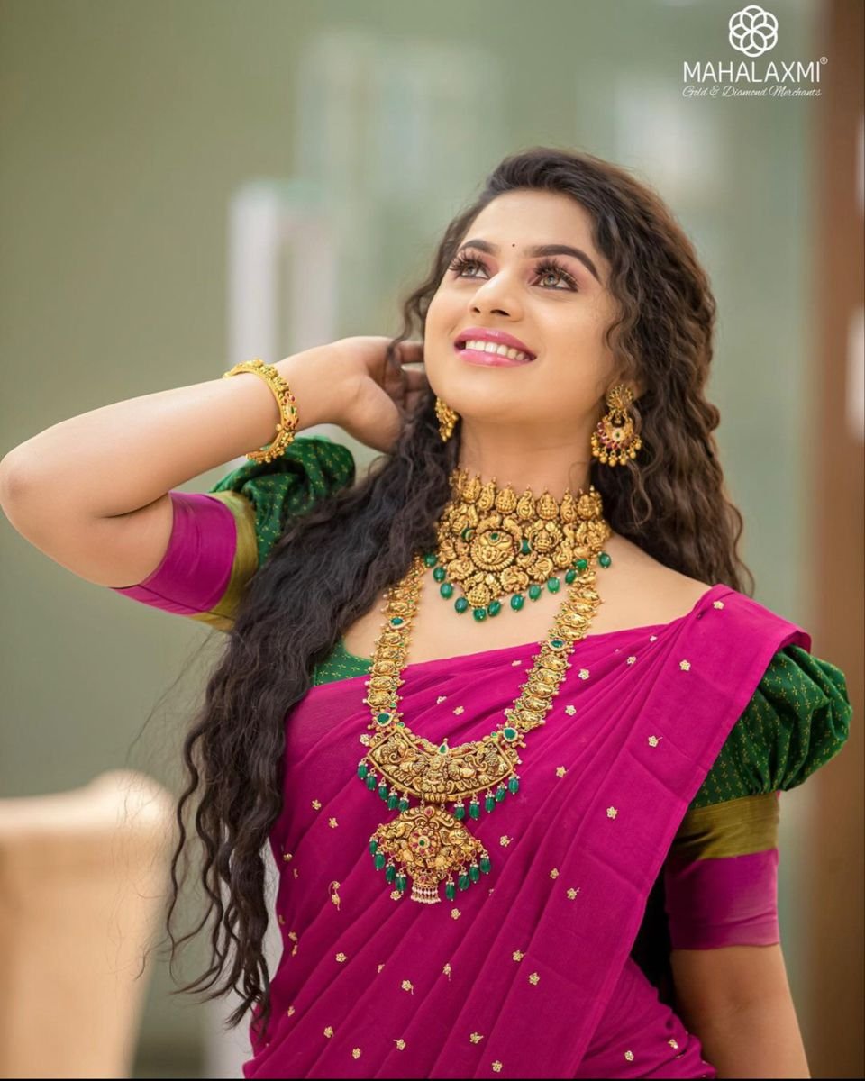 Bridal Makeup Jewellers  (15)